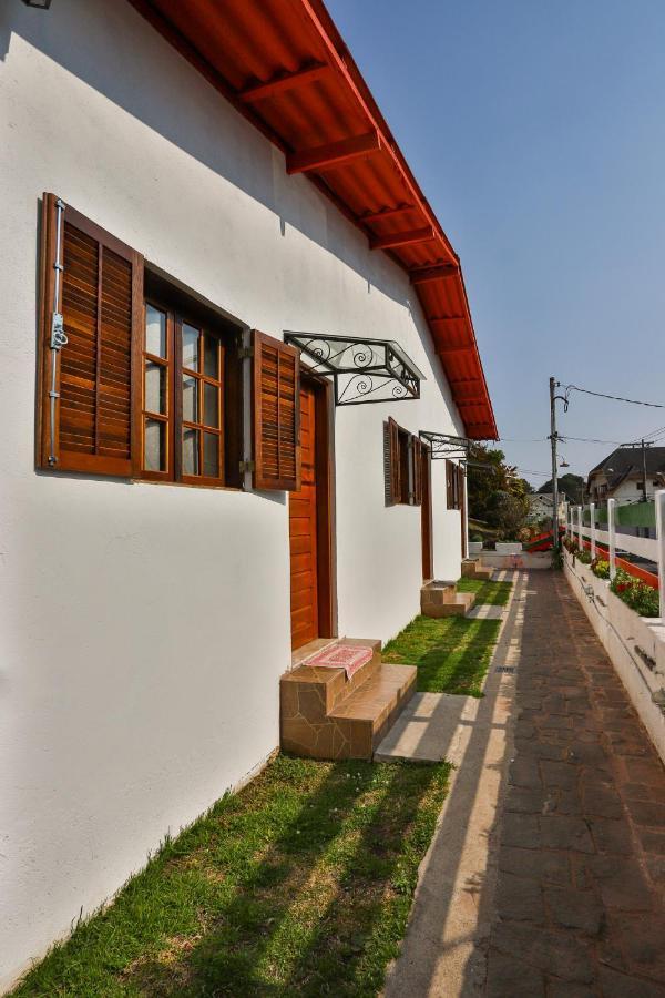 Pousada Villaggio Di Roma Campos do Jordão Kültér fotó
